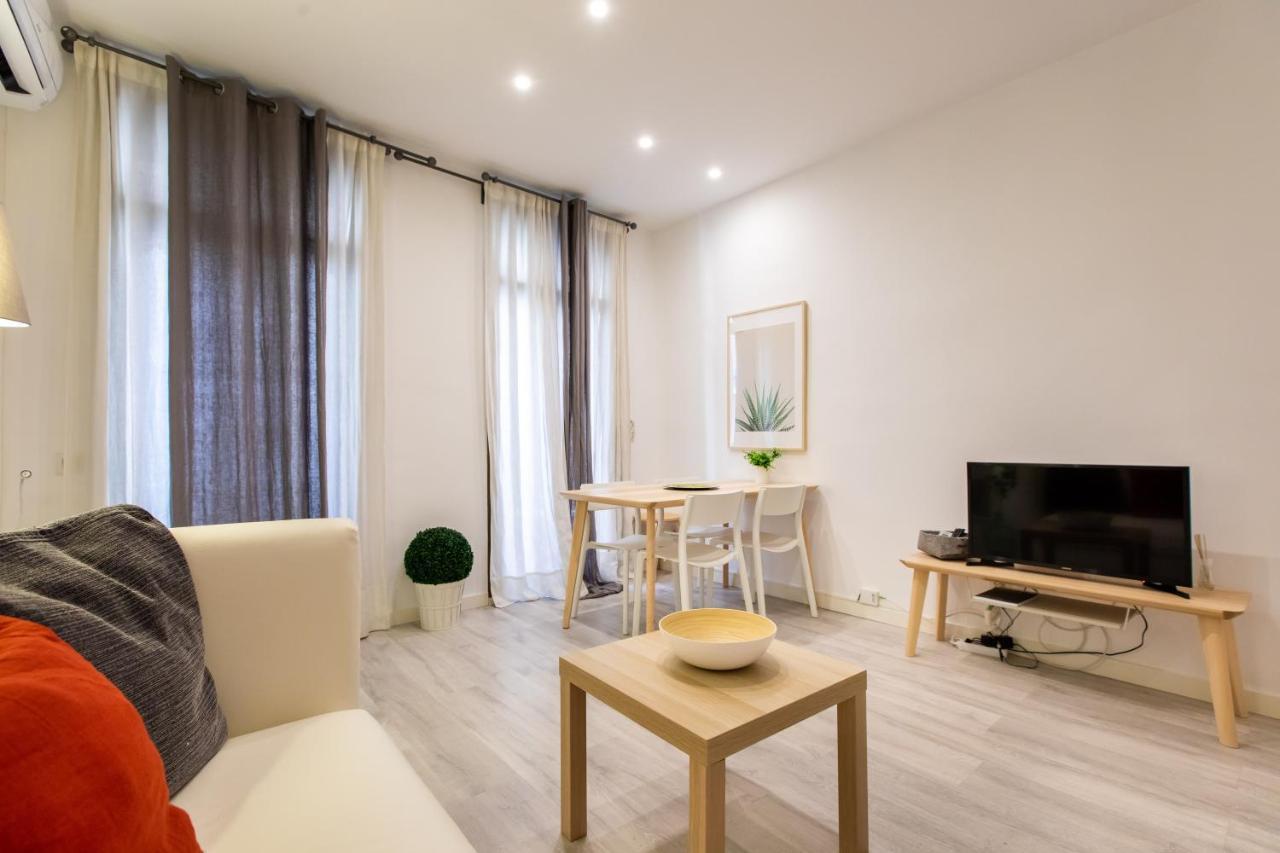 Pere Serafi 2 Bedroom Apartment Барселона Екстериор снимка