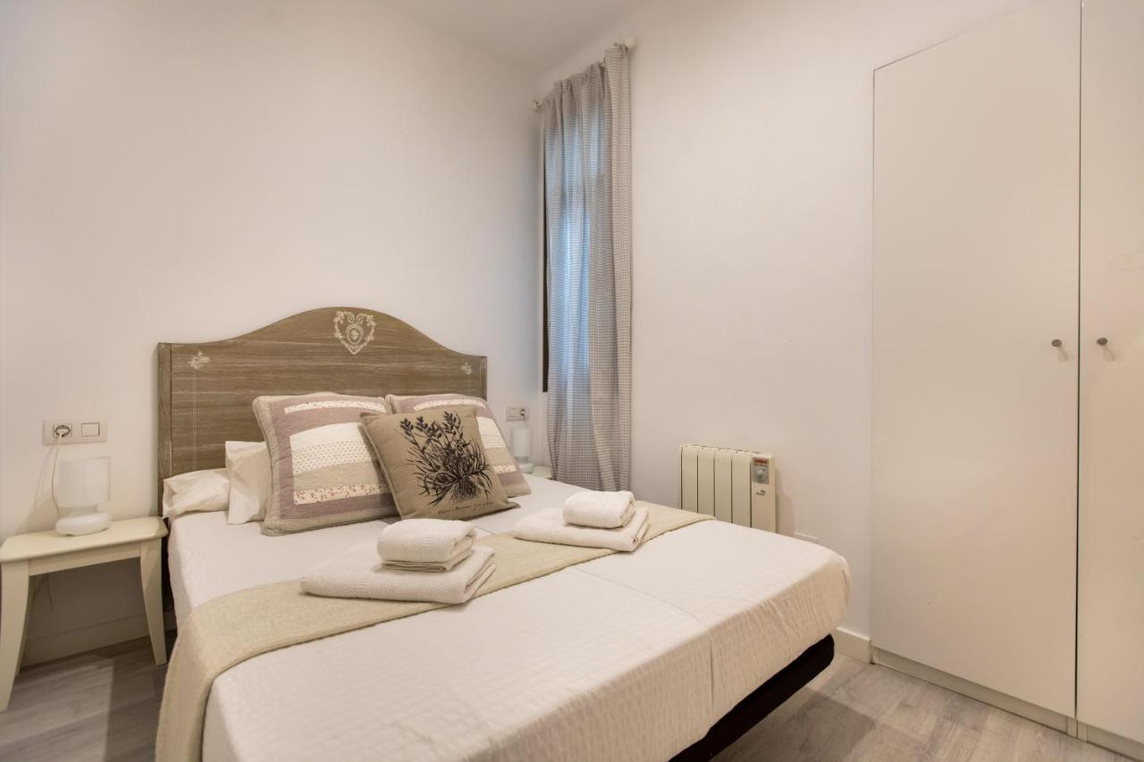 Pere Serafi 2 Bedroom Apartment Барселона Екстериор снимка