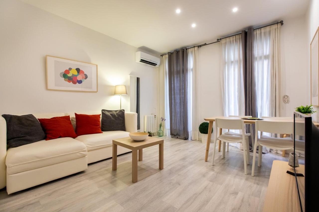 Pere Serafi 2 Bedroom Apartment Барселона Екстериор снимка