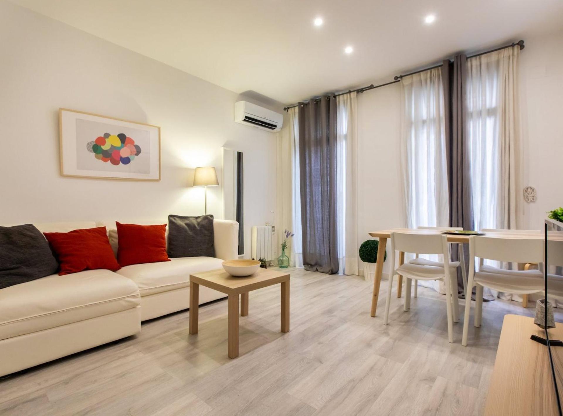 Pere Serafi 2 Bedroom Apartment Барселона Екстериор снимка